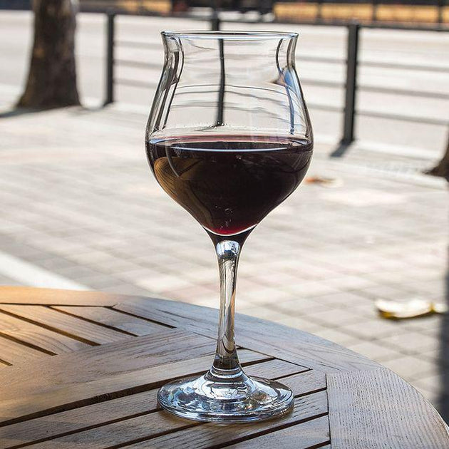 Pasabahce Wavy Red Wine Glass